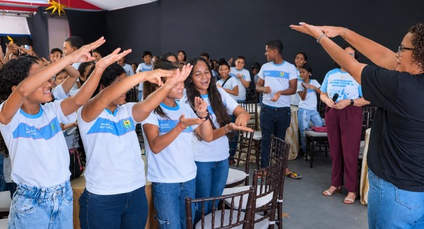 Revisa Malhador 2026 reúne estudantes da Rede Municipal em dia de aprendizado e preparação