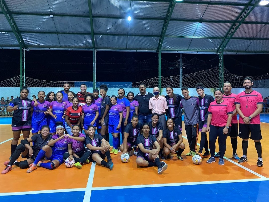 Copa Rosa Malhador de Futsal Feminino é encerrada com grande presença do público